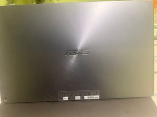 Asus ZenScreen Touch