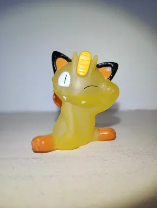 Pokémon finger puppet toy figure meowth bandai