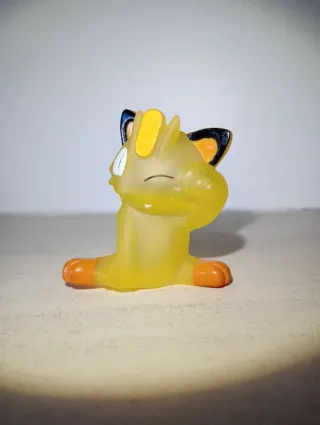Pokémon finger puppet toy figure meowth bandai