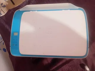 Impresora HP Azul y Blanca