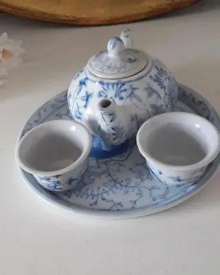 Servizio téte a téte da sake o tè