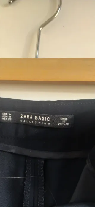 Pantalón Zara azul marino Talla M