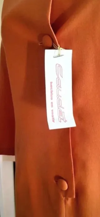 Vestido vintage naranja caldera corte clásico