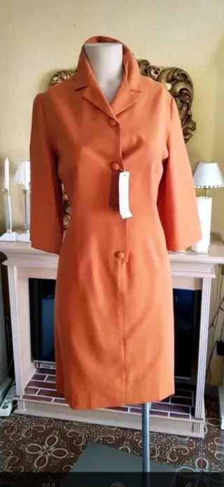 Vestido vintage naranja caldera corte clásico