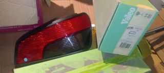 PIEZAS VARIAS DE VEHICULOS CLASICOS (12)