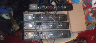 PIEZAS VARIAS DE VEHICULOS CLASICOS (12)