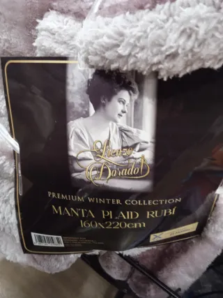 Manta Plaid Rubí.