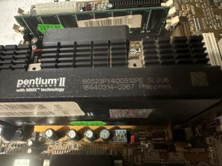 133- DFI p2xbl rev b1 Pentium II 400 slot 1