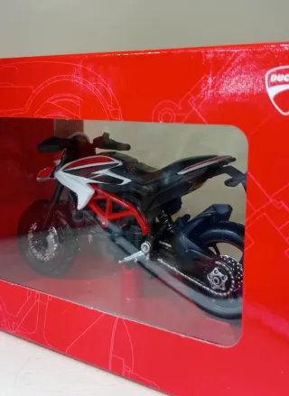 Moto Ducati Hypermotard SP Maisto 1:18