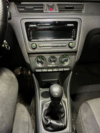 Skoda Rapid Spaceback 2014