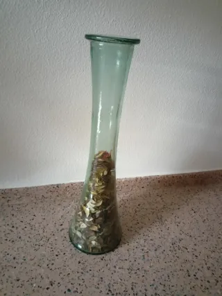 Jarrón de cristal verde alto