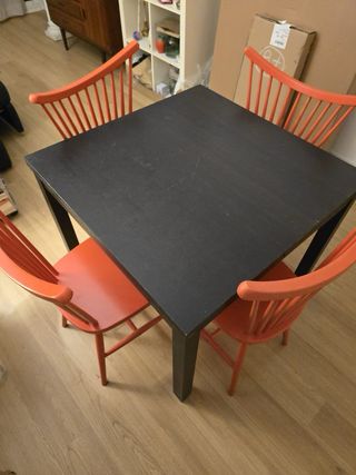 Mesa comedor Ikea marrón oscuro