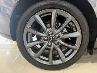 Mazda Mazda 3 2.5L E-SKY G MHEV Centre-line 6AT 103 kW (140 CV)