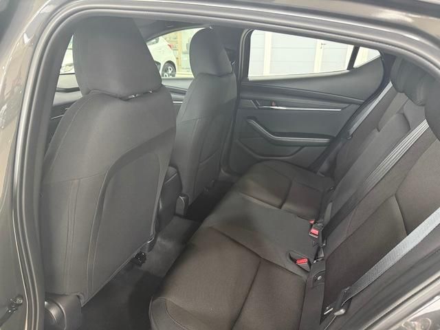 Mazda Mazda 3 2.5L E-SKY G MHEV Centre-line 6AT 103 kW (140 CV)