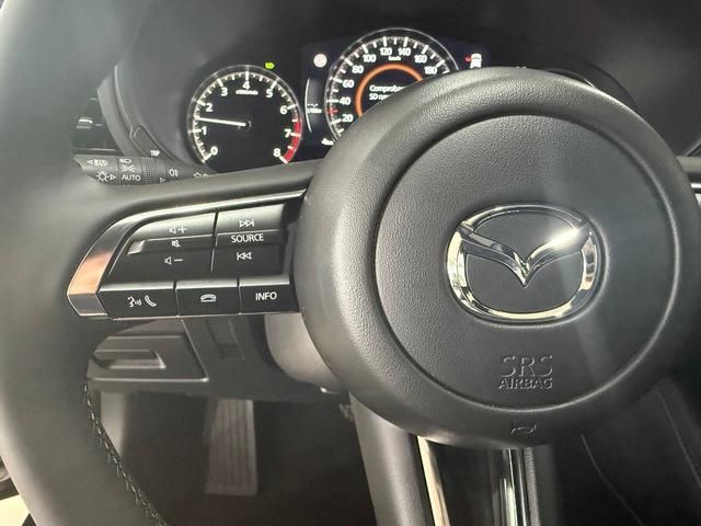 Mazda Mazda 3 2.5L E-SKY G MHEV Centre-line 6AT 103 kW (140 CV)