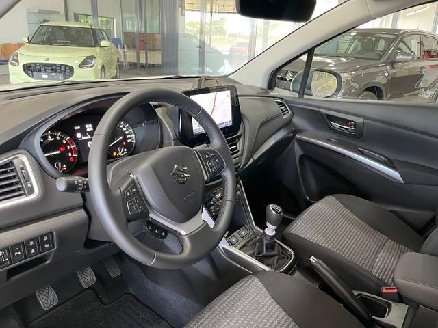 Suzuki S-Cross 1.4T Mild Hybrid S2 95 kW (129 CV)