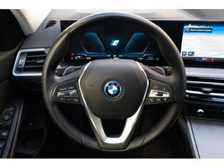 BMW Serie 3 330e 215 kW (292 CV)