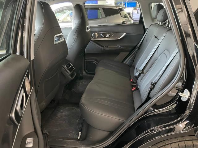 Ebro S700 1.6 TGDI Luxury 7 DCT 108 kW (147 CV)