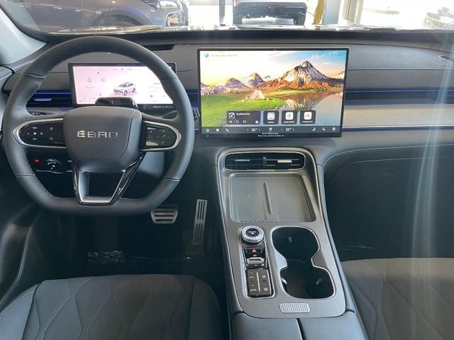 Ebro S800 1.6 TGDI Luxury DCT 108 kW (147 CV)