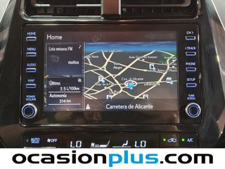 Toyota Prius 125PH Plug-In Solar 90 kW (122 CV)