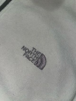Chaqueta polar The North Face blanca