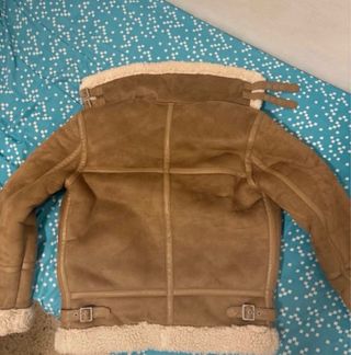 Cazadora Zara efecto ante forrada