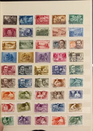 1300 Sellos de Hungría