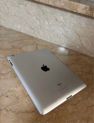 iPad 2 Generazione Argento Senza icloud