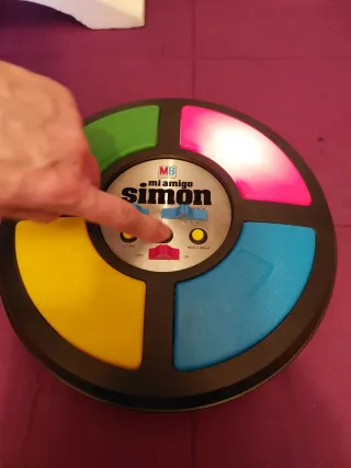 Simon de MB clásico de los años 80