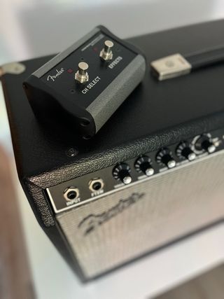 Amplificador Fender Champion 100