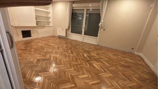 Acuchillado y barnizado de suelos de madera