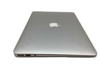 portatil apple apple macbook air core i5 1.8 13 (2017) (a1466)