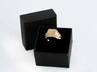 sello oro 18k
