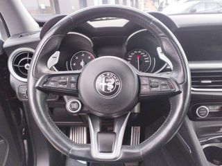 Alfa Romeo Stelvio 2.2 Diésel 140kW (190CV) Q4 Sprint