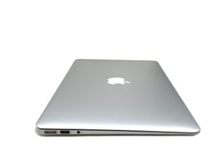 portatil apple apple macbook air core i5 1.8 13 (2017) (a1466)