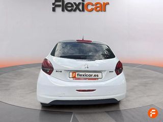 Peugeot 208 5P STYLE 1.2L PureTech 82