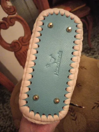 Bolso fiesta crochet hecho a mano rosa claro.