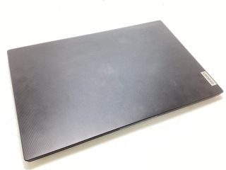 pc portatil lenovo 82yu