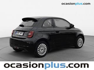 Fiat 500 Electrico Action Hb 185 km 70 kW (95 CV)