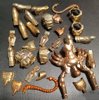 Pezzi Cavalieri dello Zodiaco Scorpione Saint Seiya