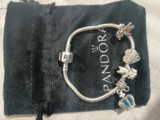 Pulsera Pandora con charms Disney