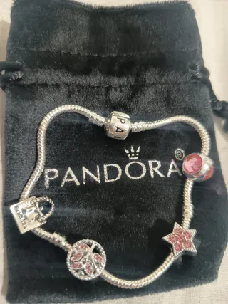 Pulsera Pandora con charms Disney