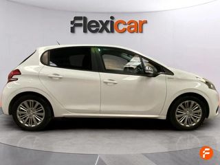 Peugeot 208 5P STYLE 1.2L PureTech 60KW (82CV)