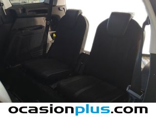 Peugeot 5008 1.6L THP Crossway EAT6 121 kW (165 CV)