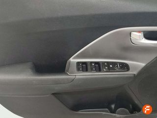 Kia Niro 1.6 GDi HEV 104kW (141CV) Concept