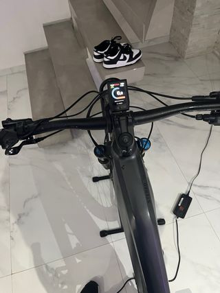 Bicicleta Eléctrica Cube