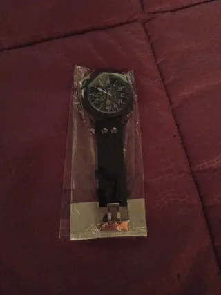 Orologio da polso nero e argento