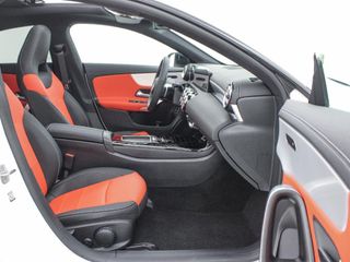 MERCEDES CLASE CLA 1.3 CLA 250 E PHEV DCT 218 4P