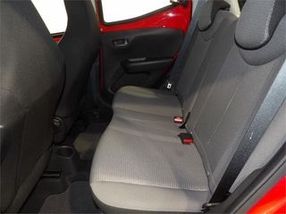 TOYOTA Aygo 1.0 70 x-play