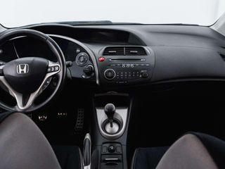 Honda Civic Civic 1.8 i-VTEC Sport